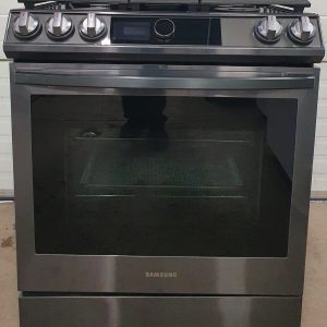 Used Less Than 1 Year Gas Stove NX60T8711SGAA 4 1