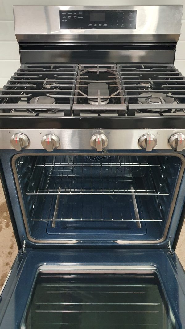 Used Less Than 1 Year Gas Stove Samsung NX60A6511SS