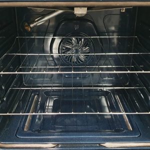 Used Less Than 1 Year Gas Stove Samsung NX60A6511SS 2