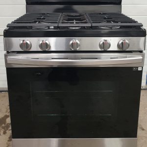 Used Less Than 1 Year Gas Stove Samsung NX60A6511SS 5