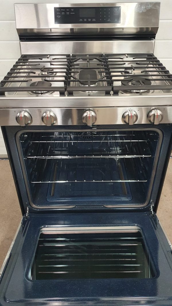 Used Less Than 1 Year Gas Stove Samsung NX60A6711SS