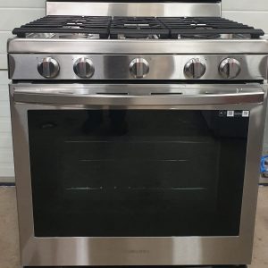Used Less Than 1 Year Gas Stove Samsung NX60A6711SS 3