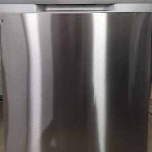 Used Less Than 1 Year Samsung Dishwasher DW80T5040US 10