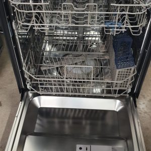 Used Less Than 1 Year Samsung Dishwasher DW80T5040US 8
