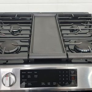 Used Less Then 1 Year Samsung Gas Stove NX60T8311SS 3