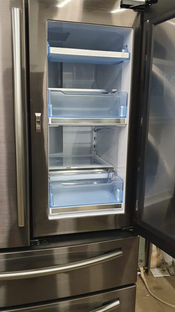 Used Samsung Refrigerator RF22KREDBSG Counter Depth