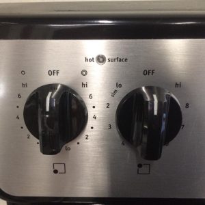 Used Frigidaire Electric Stove CFEF3024RSA (4)
