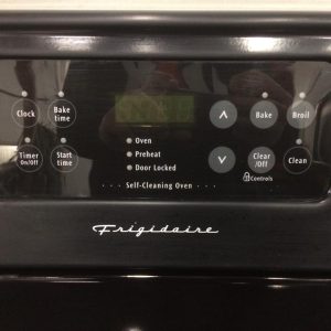 Used Frigidaire Electrical Stove (5)