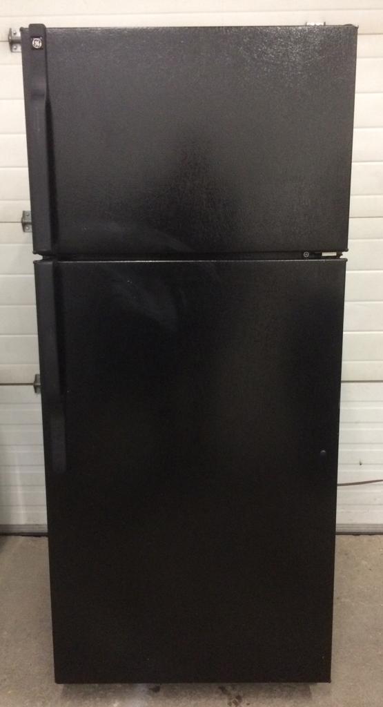 Used GE Refrigerator GTS17GBSARBB