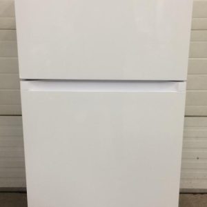 Used Less Than 1 Year Refrigerator Samsung RT18M6213WW (3)