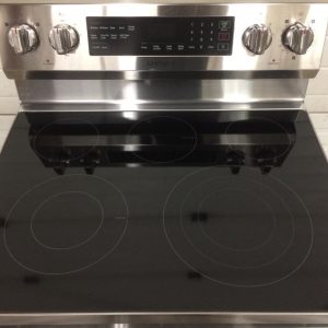 Used Less Than 1 Year Samsung Electric Stove NE59R6631SS (3)