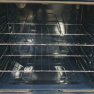 Used Less Than 1 Year Samsung Electric Stove NE63T8111SS 4