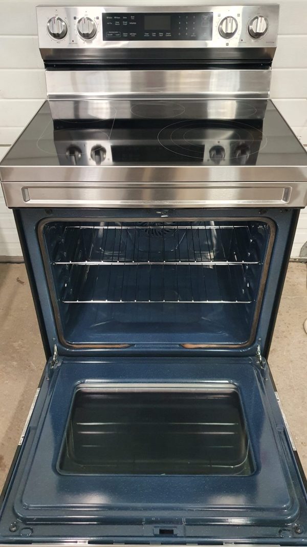 Used Less Than 1 Year Samsung Stove NE63A6711SS
