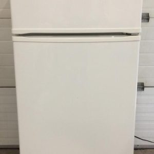 Used INGLIS Refrigerator IPT184300