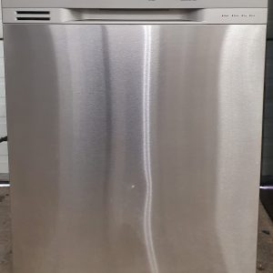Used Less Than 1 Year Samsung Dishwasher DW80N3030US (9)