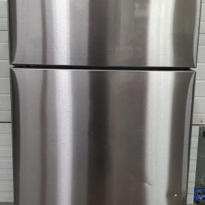 Used Less Than 1 Year Samsung Refrigerator RF16A6105SR (1)