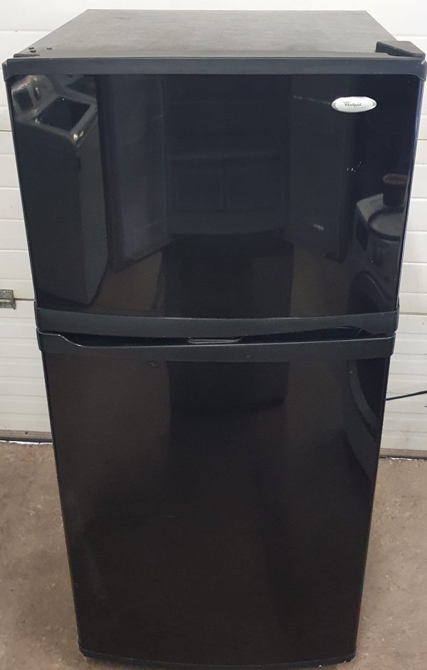 Used Whirlpool Refrigerator GR9FHKXPB01