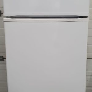 Used Whirlpool Refrigerator W8RXCGFXQ01 (1)