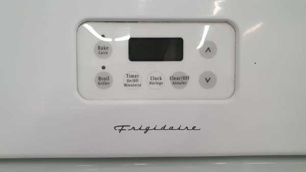 Used Frigidaire Electric Stove CFEF312GSC