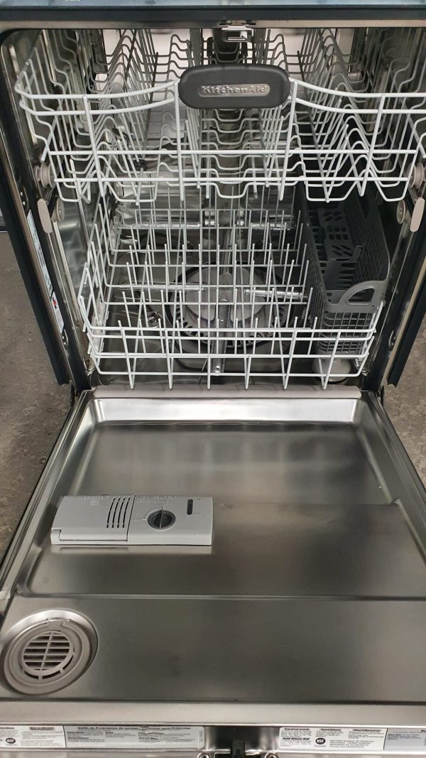 Used Kitchenaid Dishwasher KUDI02CRBS1