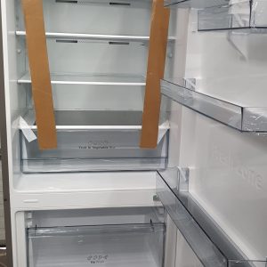 Open Box Refrigerator Hisense RB15A2CSE Counter Depth (1)
