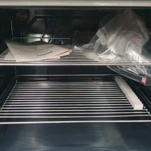 Open Box Blomberg Slide In Electric Stove BERC24202SS 24inch (1)