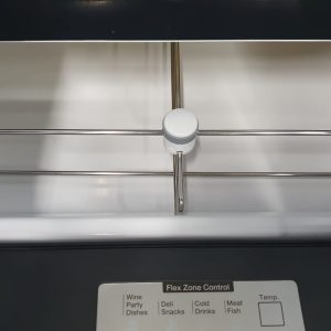 Open Box Refrigerator Samsung RF25HMIDBSG (1)