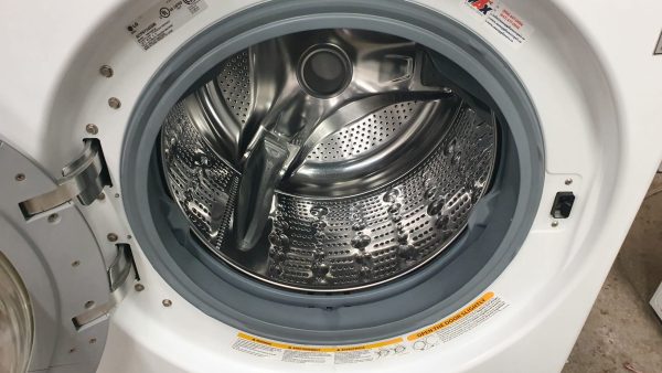 Used LG Set Washer WM3050CW and Dryer DLE2250W