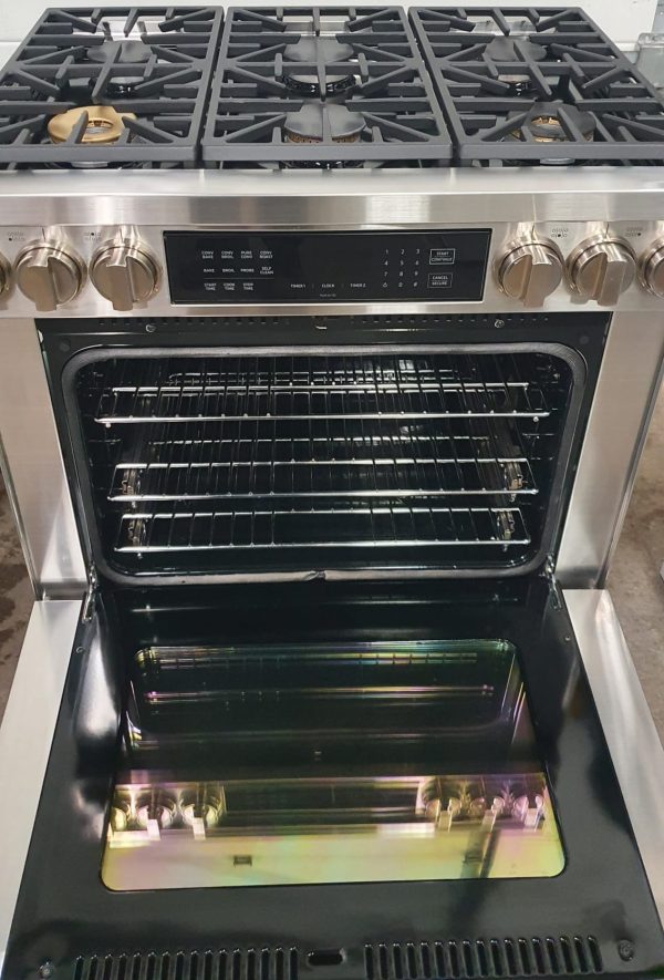Used Less Than 1 Year Dacor HDPR36S-C Dual Gas Range 36inch