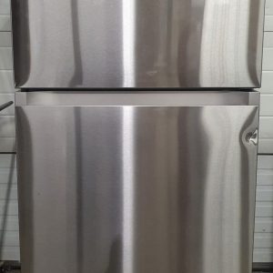 Used Less Than 1 Year Samsung Refrigerator RT18M6213SR With Flex Top Part (3)