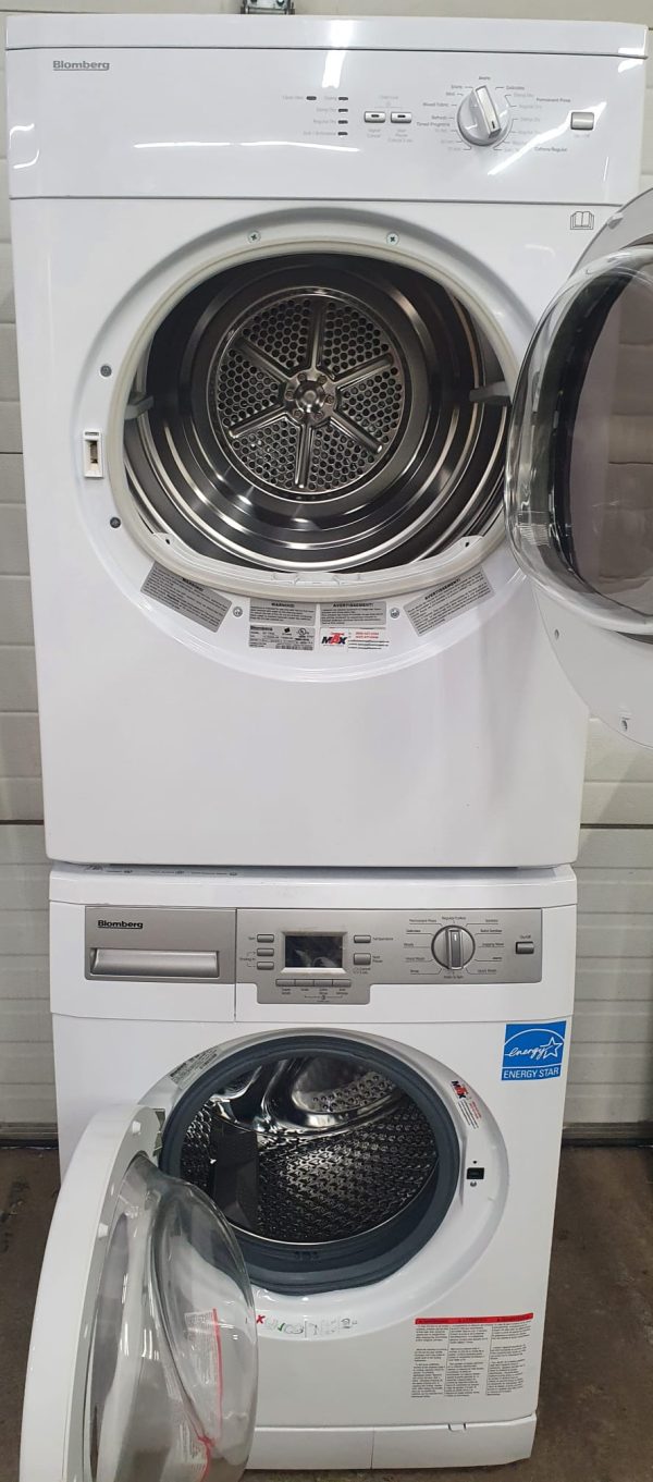 Used Blomberg Set Apartment Size Washer WM72200W and Dryer DV17542