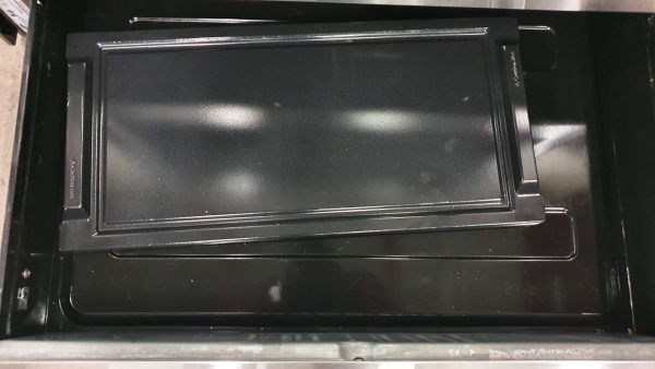 Used less than 1 Year Samsung Gas Stove NX58H5650WS