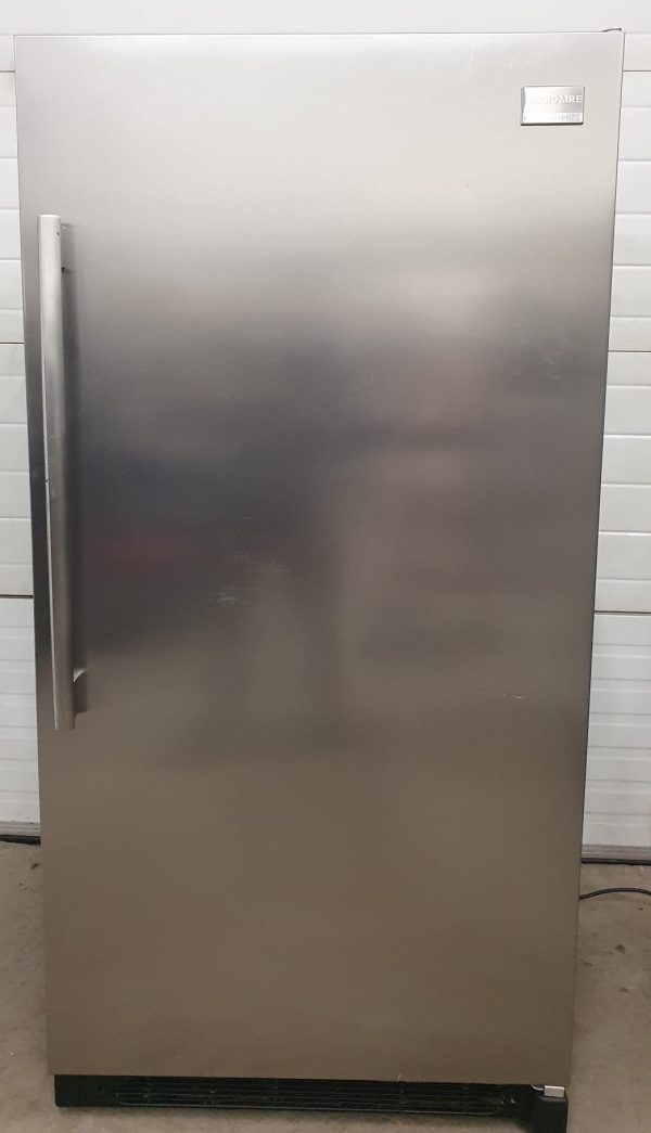 Used Frigidaire Refrigerator FPRH17D7KF1