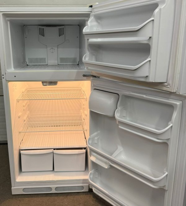 Used Frigidaire Refrigerator FFHT1513LW6