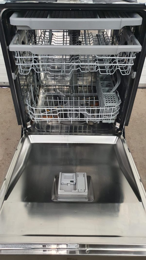 Used Dishwasher LG LDFN4542S