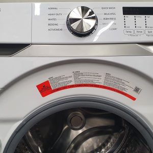 Used less than 1 year!! Samsung Washer WF45T6000AW (1)