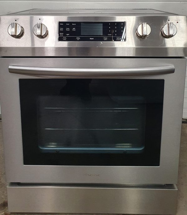 Used Hisense Electric Slide in Stove HER30F6CSS
