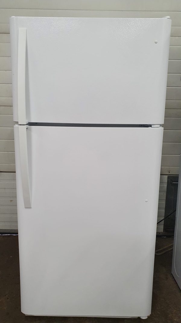 Used Frigidaire Refrigerator FRT18G4AW8