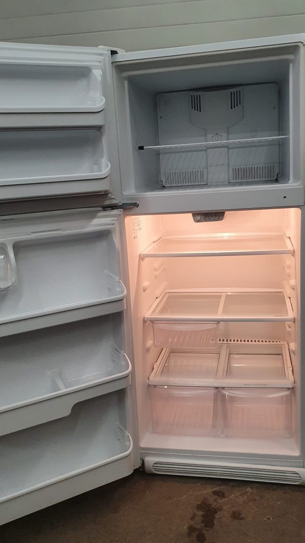 Used Frigidaire Refrigerator FRT21HS6JW0