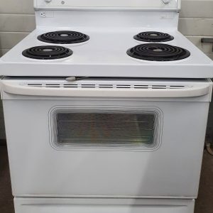 Used GE Electric Stove GRSF3301ZWW